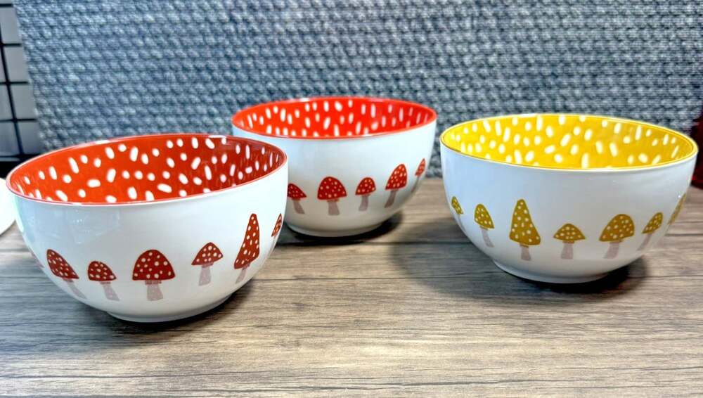 Jubilee Danica Porcelain Toadstool Bowls Set of 3 Mushroom Pattern 4.5โ X 2.5โ